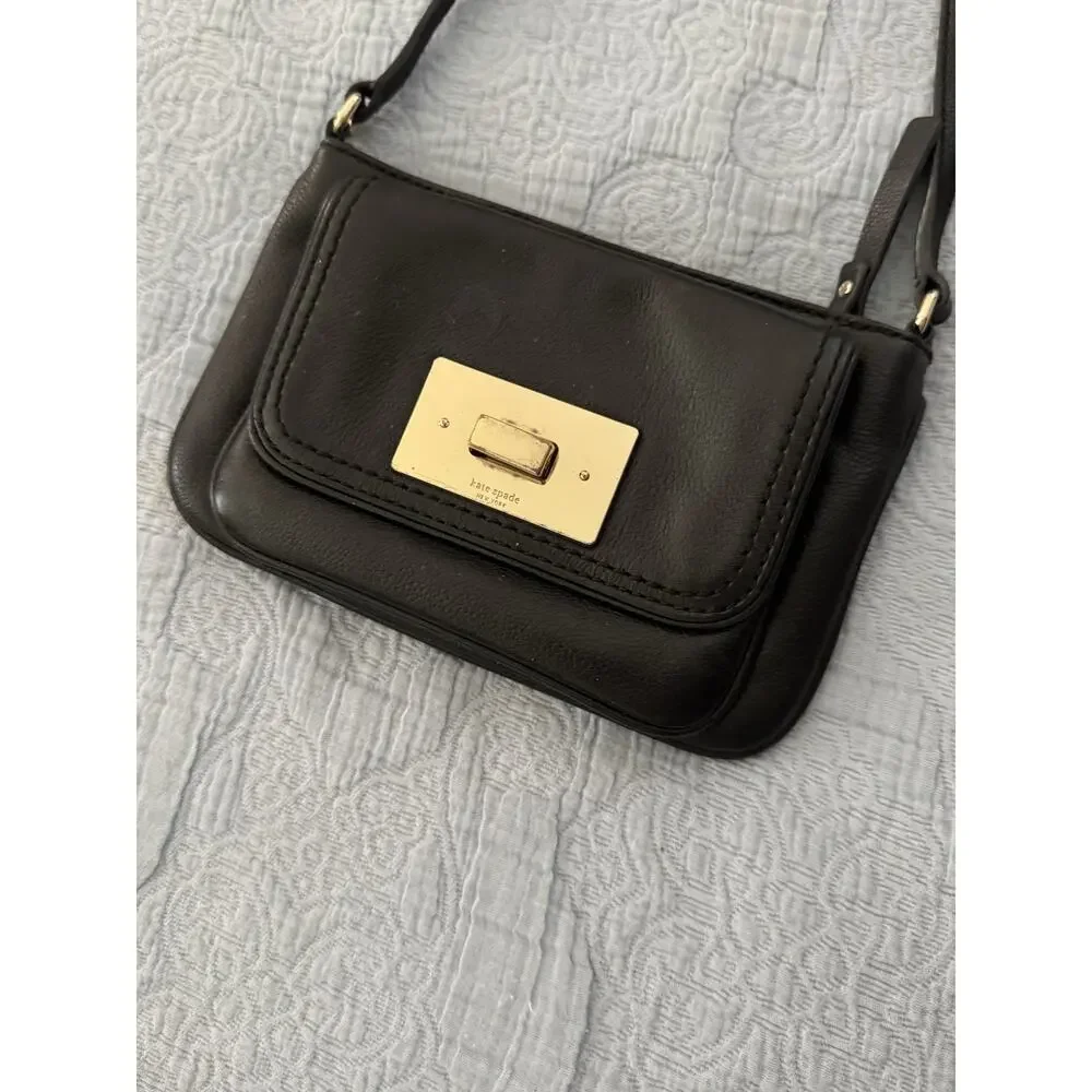 Kate Spade New York Women's Black Gold Latch‎ Crossbody Bag